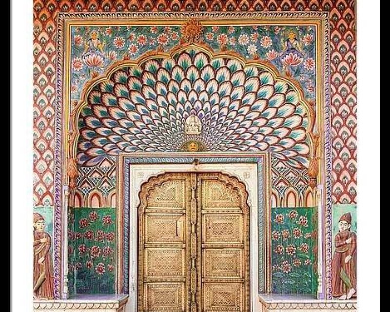 lotus-gate-in-Jaipur-city-palace-hakat