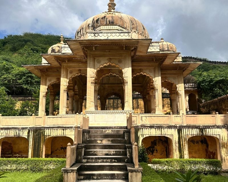 Gatore Ki Chhatriyan in Jaipur